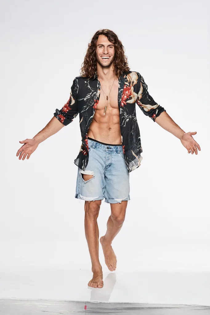 Love Island Elias