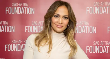 Jennifer Lopez shares a gorgeous selfie with her lookalike mother