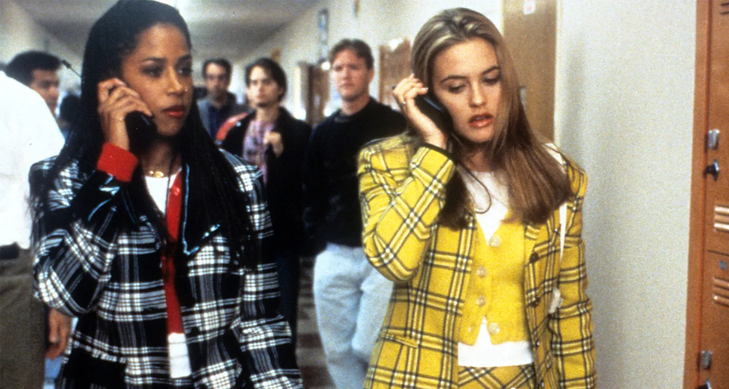 Alicia Silverstone Reprises Clueless role while channeling Iggy Azalea on Lip Sync Battle