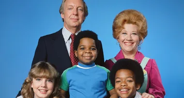 Charlotte Rae, Diff’rent Strokes star, Dies at 92 After Cancer Battle