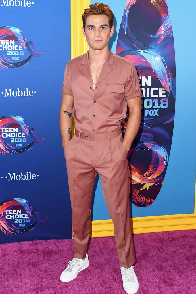 kj apa