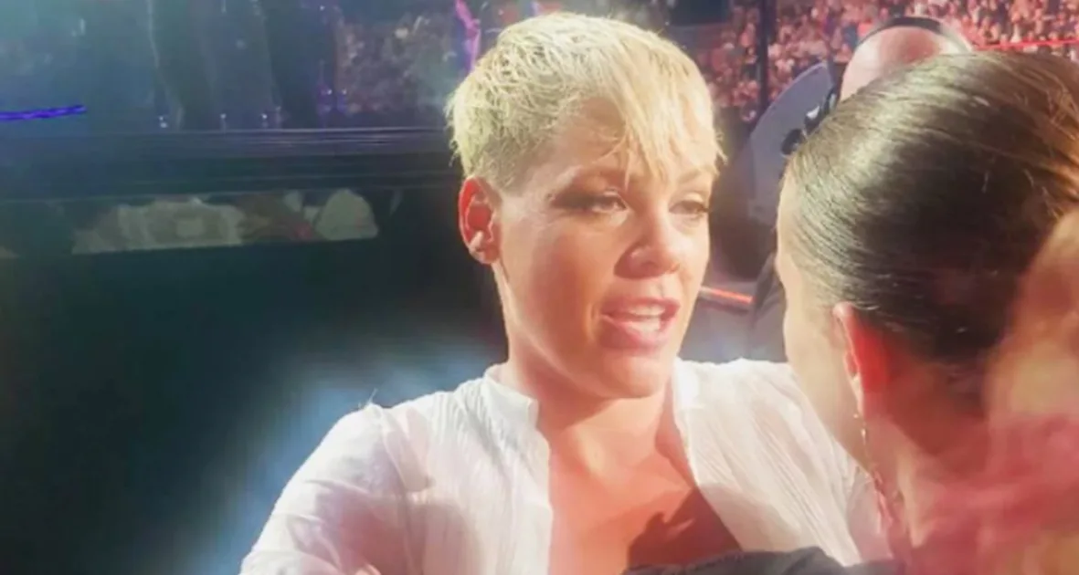 Pink stops Brisbane concert to comfort grieving teen whose mother died
