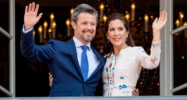 Mary and Frederik on palace balcony