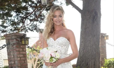 Denise Richards’ Wedding Dress Revealed! See the Strapless Gown That Was Completed in 24 Hours