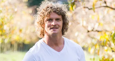 BIP: Nick Cummins responds to Bachelor hate-fest