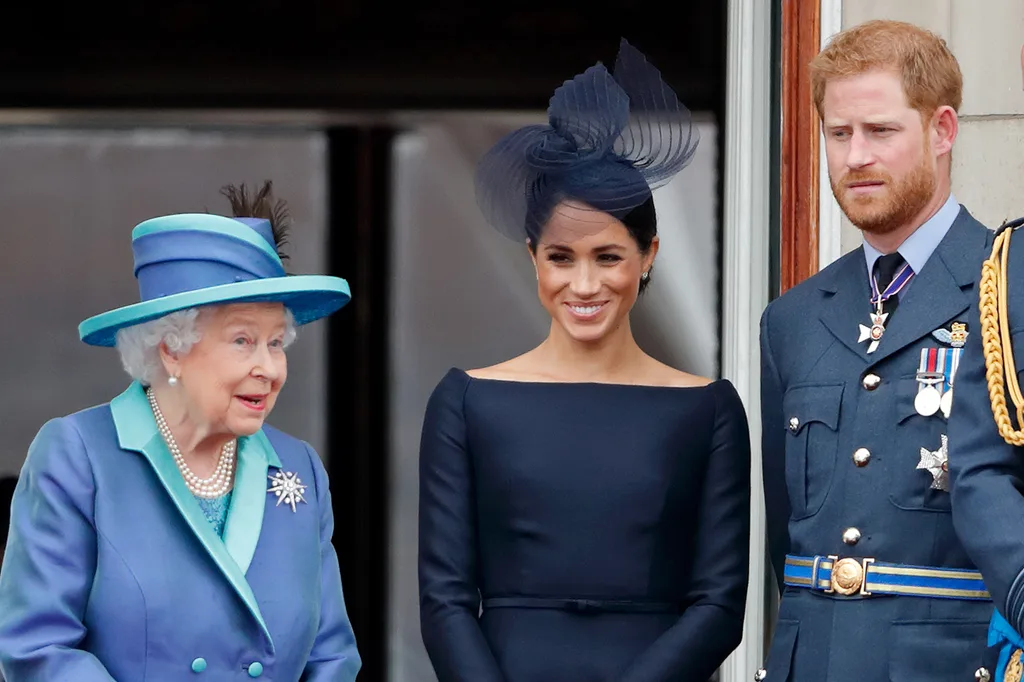 queen, meghan markle, prince harry