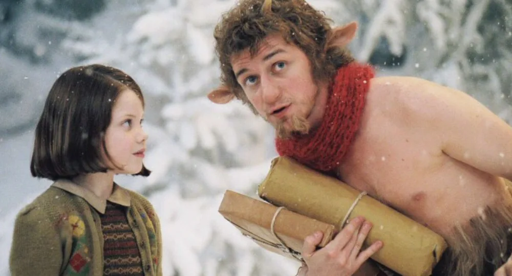 Lion the witch wardrobe