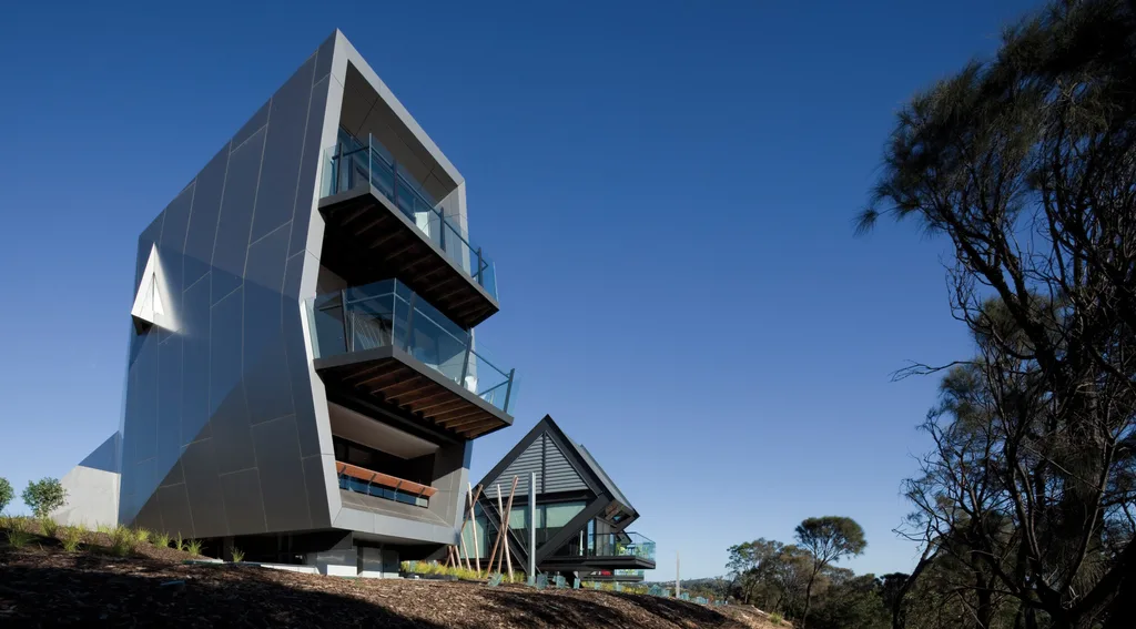 Mona pavilions