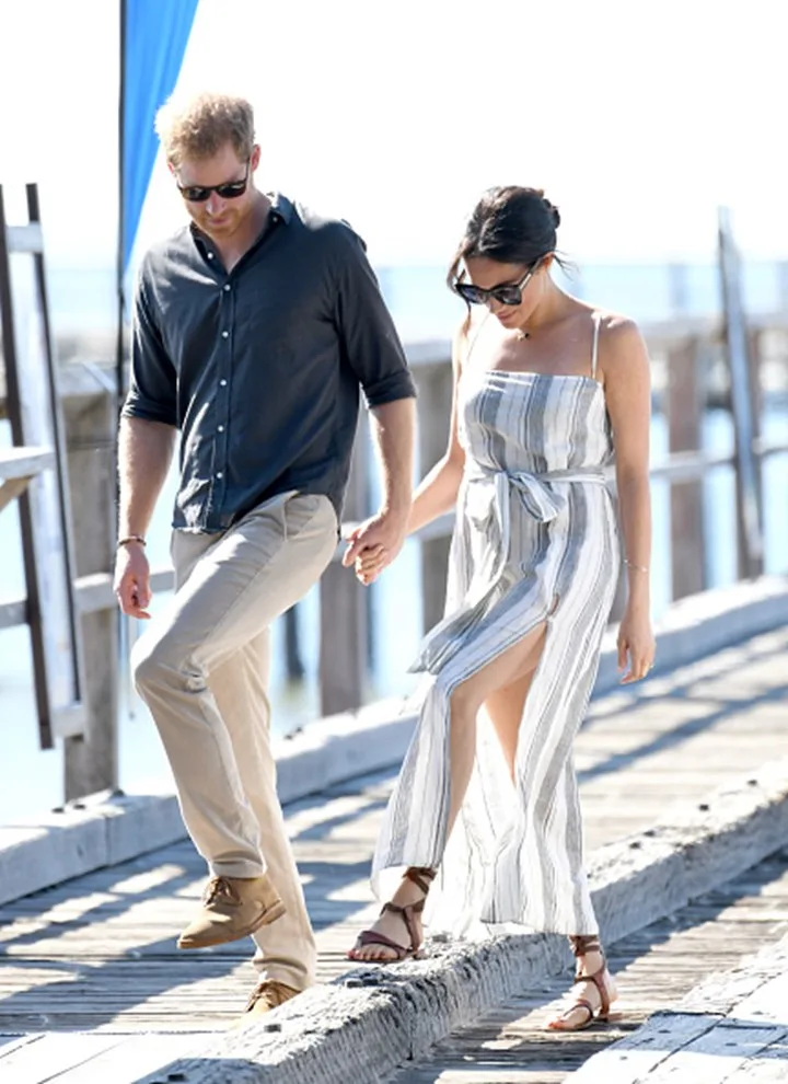 meghan and harry walk around Fraser Island