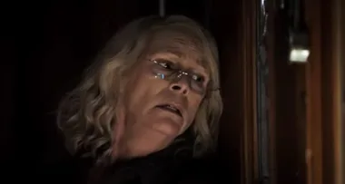 REVIEW: Jamie Lee Curtis is amazing in HALLOWEEN