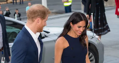 Pregnant Meghan Markle recycles navy dress for reception in New Zealand