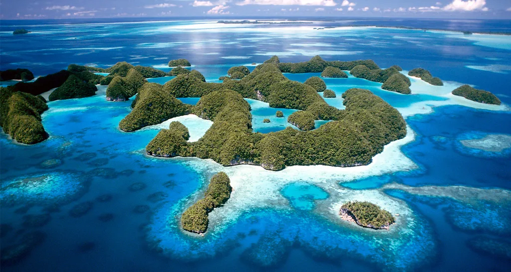 Palau bans sunscreen