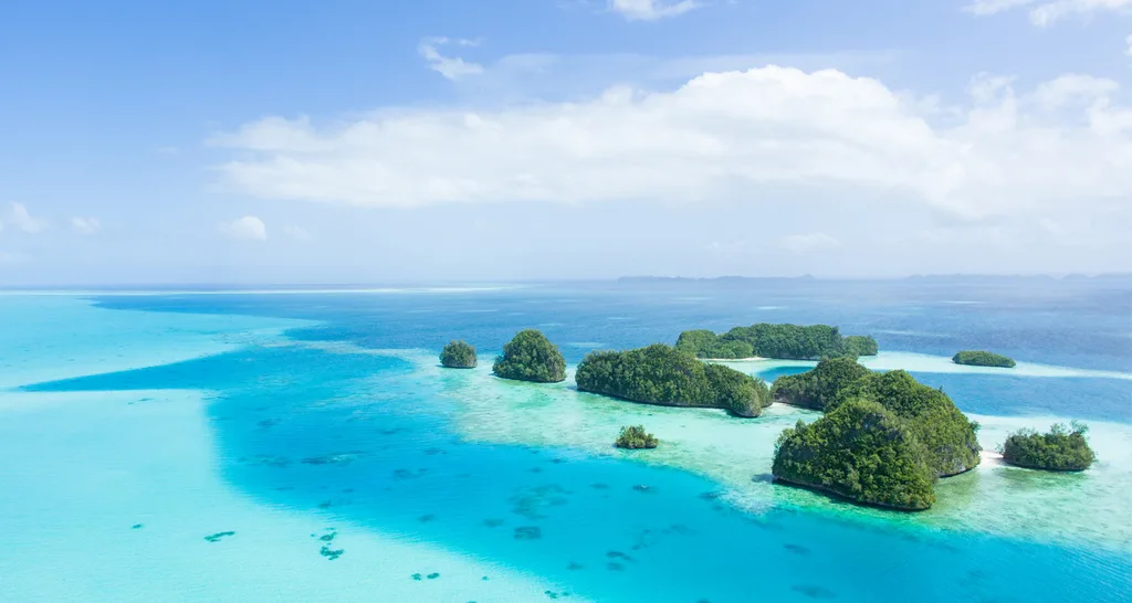 Palau bans sunscreen