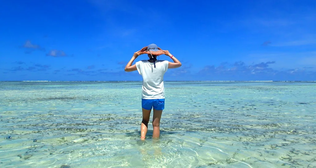 Palau bans sunscreen