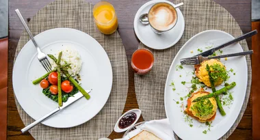 WHO VISITS: Sydney’s best value bottomless brunch restaurant