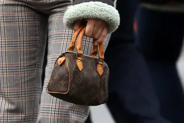 The new bag trend the Kardashians love