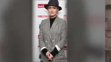 Rose Byrne opened up about working with Louis C.K.—and why he shouldn’t get to make a surprise comeback