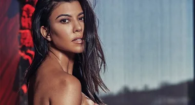 Kourtney Kardashian gets naked for GQ Mexico