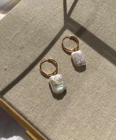 Pearl earrings
