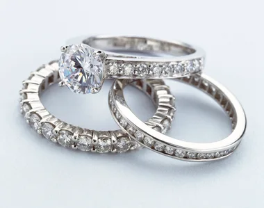 The Golden Rules For Buying An Engagement Ring