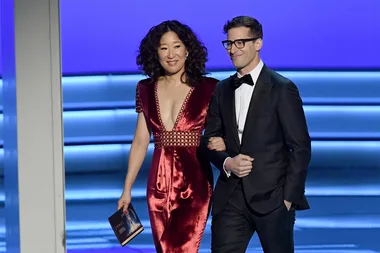 Sandra Oh and Andy Samberg’s cute Golden Globes teaser videos