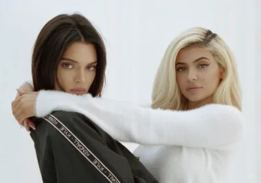 Kendall and Kylie Jenner add this ’90s trend to their collection