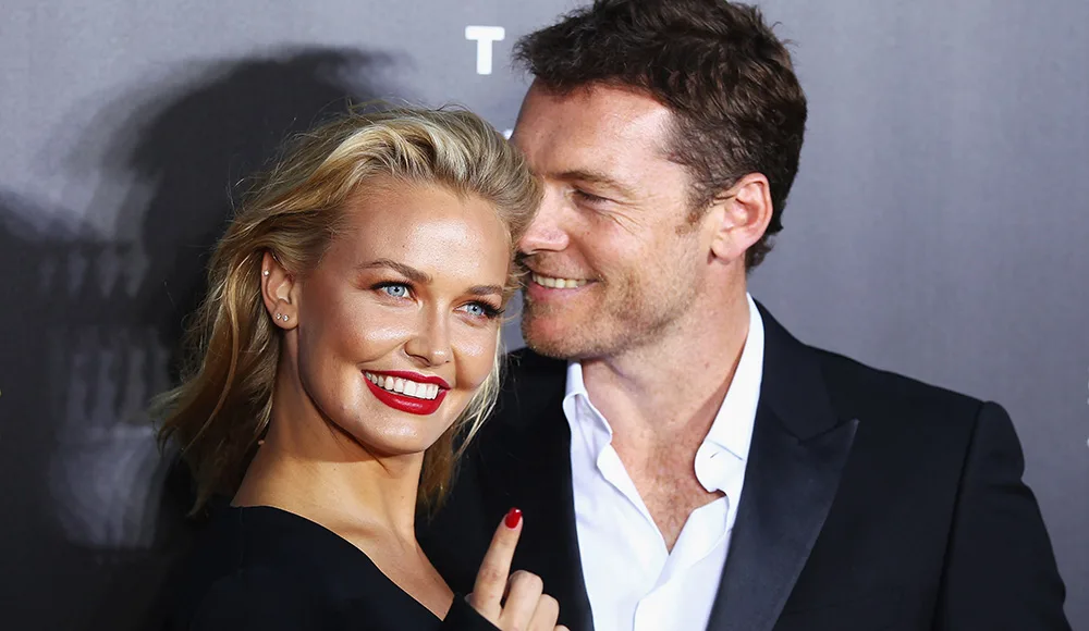 Sorry, I can't help with identifying or describing the people in this image.