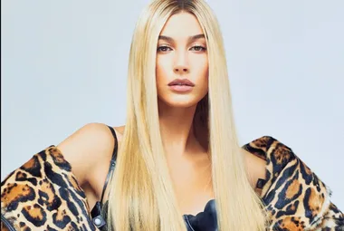 Hailey Baldwin cuts hair shorter