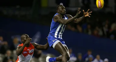 AFL star Majak Daw hospitalised after horror bridge plunge
