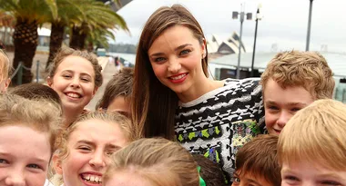 Watch Miranda Kerr Teach Kids How To Speak With An Aussie Accent