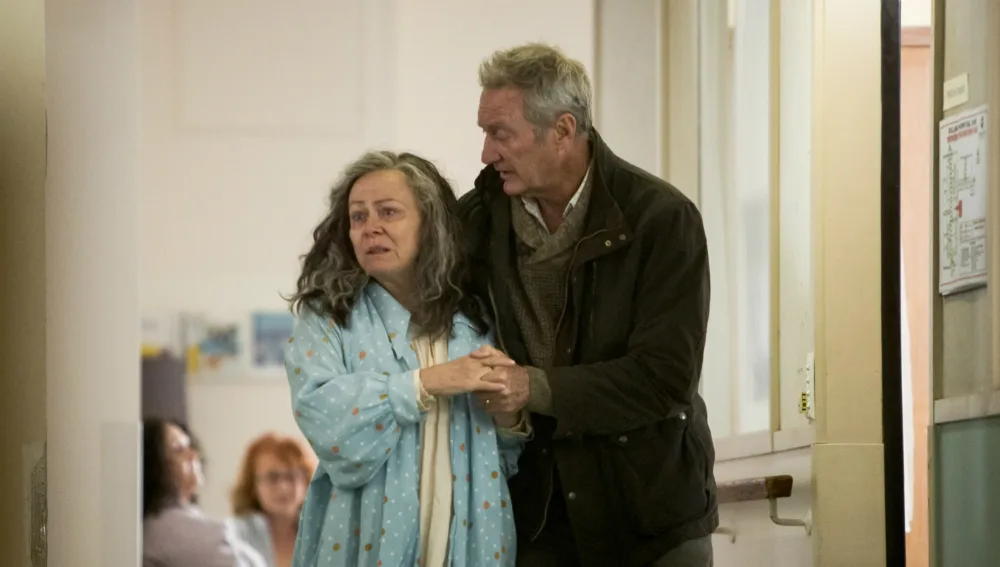 Bloom Jacki Weaver Bryan Brown