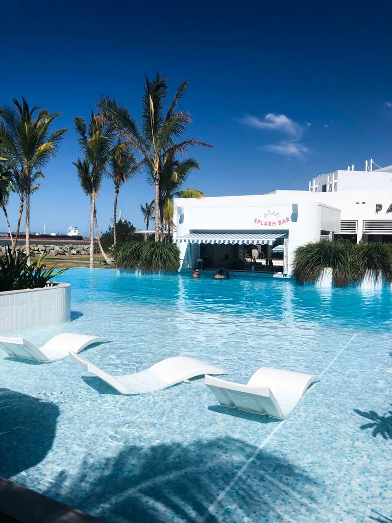 TheVillePool