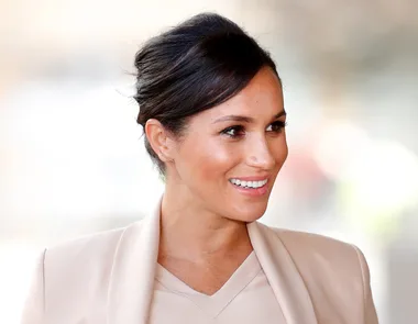 Meghan Markle wears a head to toe nude outfit