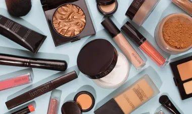 Laura Mercier is coming back to Australia!