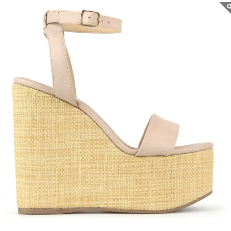 Nude wedges