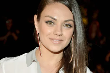 Mila Kunis just chopped her hair and wow