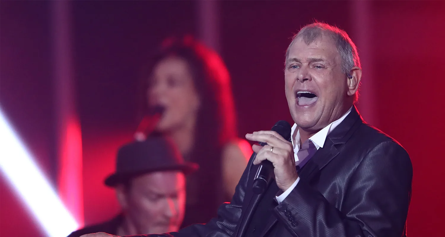 John Farnham forced to cancel tour dates due to illness