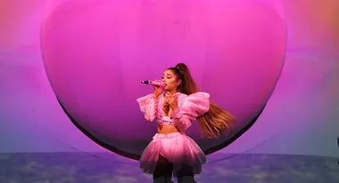 WATCH: Ariana Grande had the entire stadium in tears
