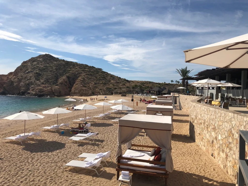 Montage Cabo