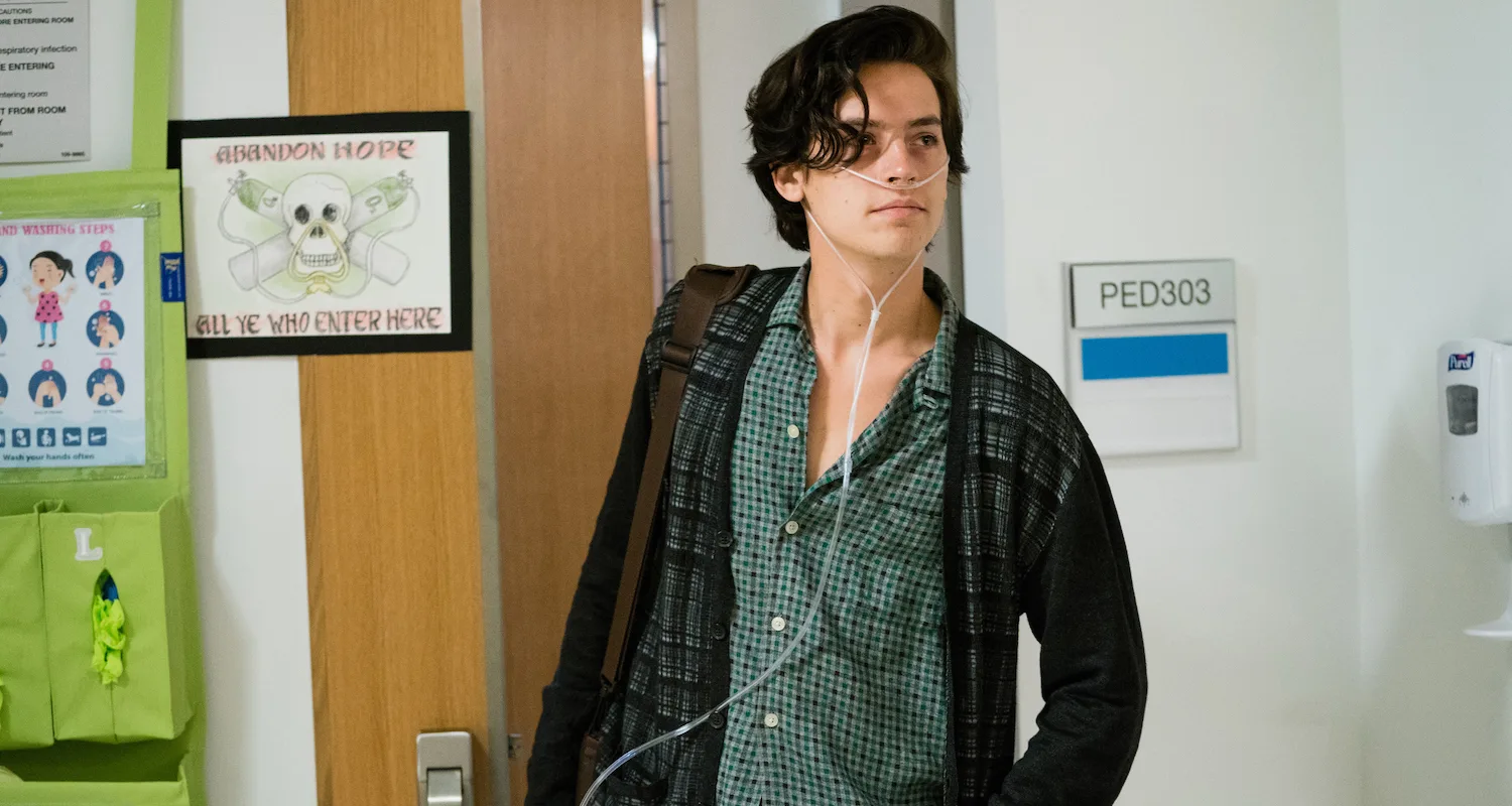 Cole Sprouse: “I’m a huge fan of romances”