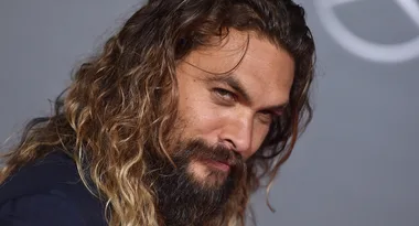 OMG Jason Momoa does NOT look like this anymore