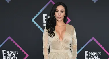 JWoww shares intimate photo of new 24yo boyfriend