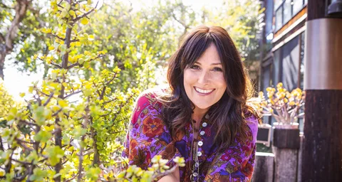 EXCLUSIVE: Ricki Lake opens up about the death of her ex-husband | WHO