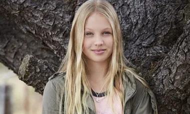 Olivia Deeble quits Home and Away for Hollywood