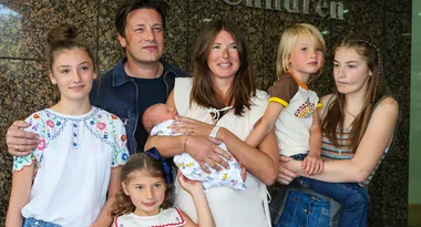 Jamie Oliver sent a HEARTBREAKING email to employees on day of restaurant collapse