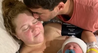 Amy Schumer’s first birthday as a mum will make you cry