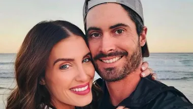Miss World Australia Erin Holland and her ring is STUNNING!