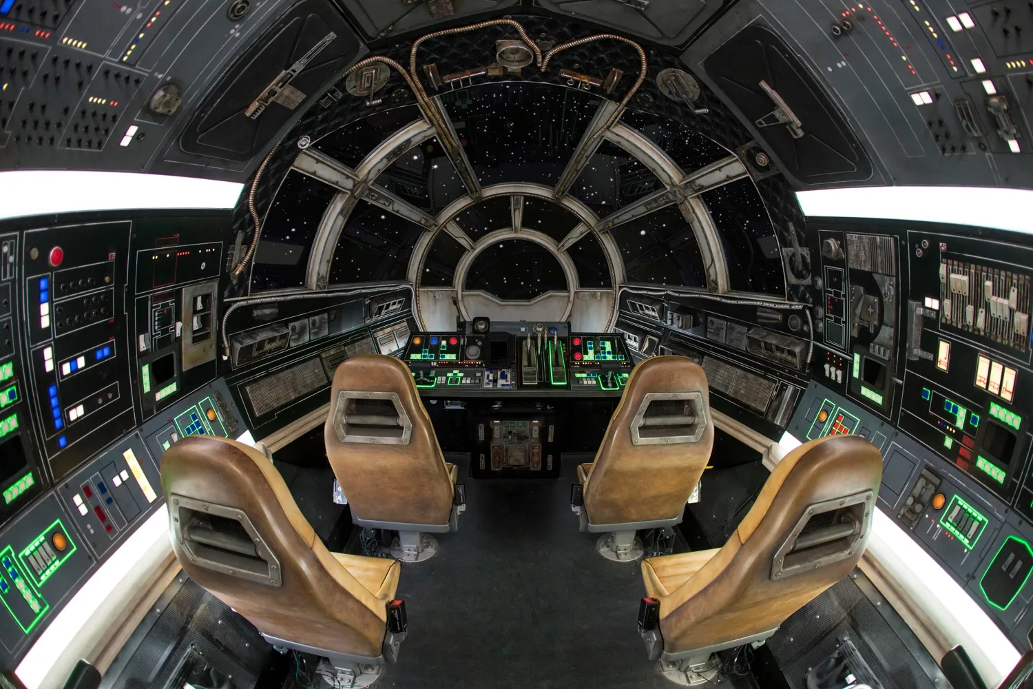Inside Disneyland’s $1 billion Star Wars attraction