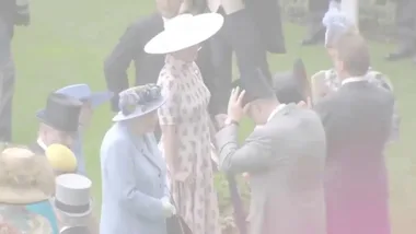 WATCH: Queen laughs at Mike Tindall at Royal Ascot