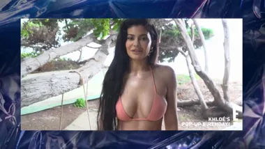 Kim, Kylie, Kourtney & a surprise friend give Khloe Kardashian the sweetest birthday wish